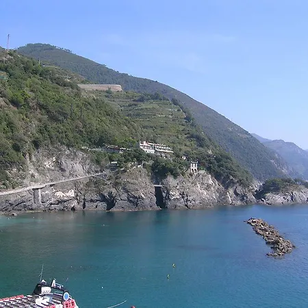 Nicole House * Monterosso al Mare